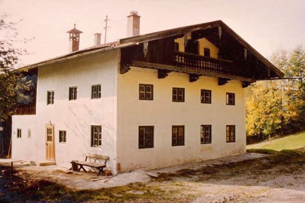 Leitenkistler Anwesen in Weyarn, entstanden 1593, Foto von 1986
